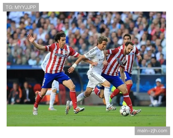 历史回顾:回顾十年前欧冠决赛,分析比赛节奏与当今在攻守转换速度上的显著差异